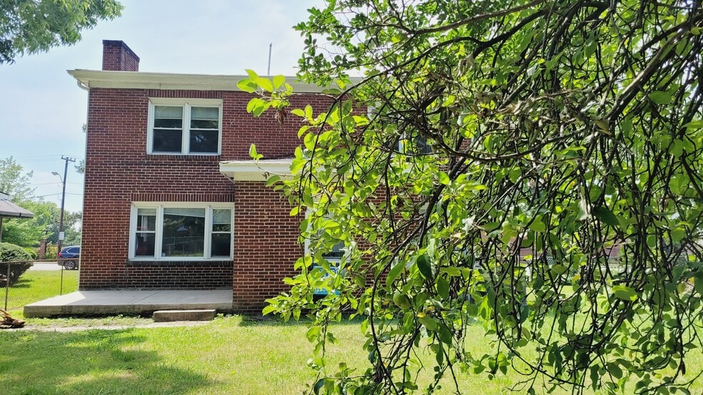 Building Photo - 507 Bennett St