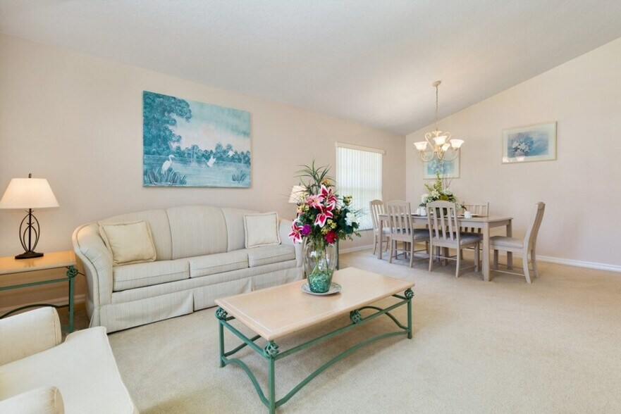 Primary Photo - 2840 Drifting Lilly Loop