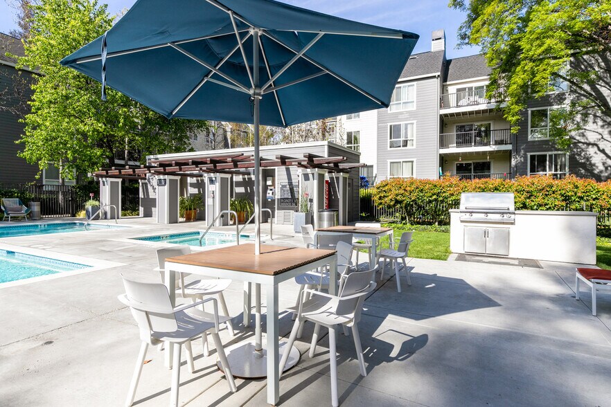 Building Photo - 590 Mill Creek Ln