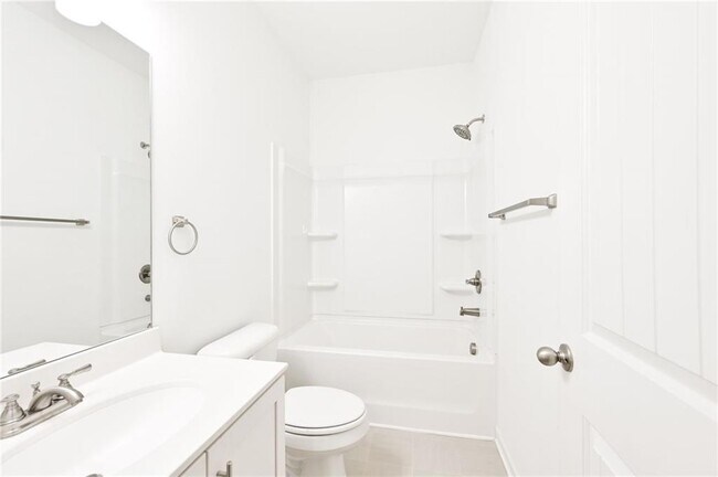 Building Photo - 58 Laurel Cv Dr