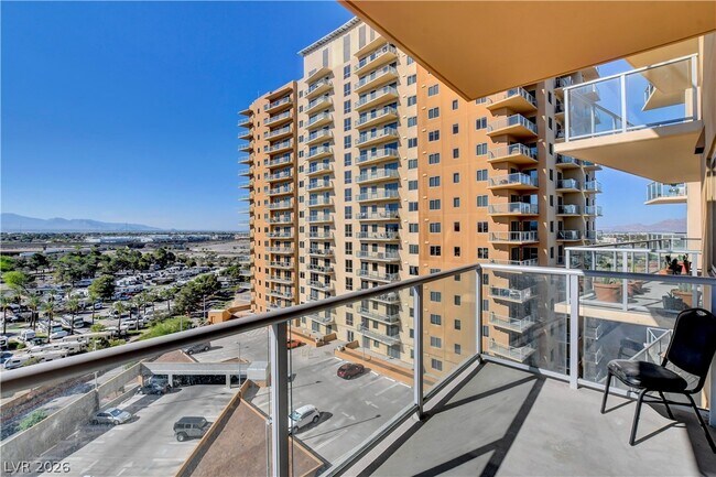 Building Photo - 8255 S Las Vegas Blvd