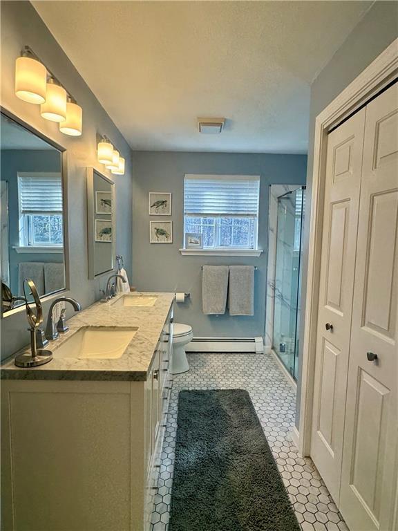 Building Photo - 10 Parsley Ln