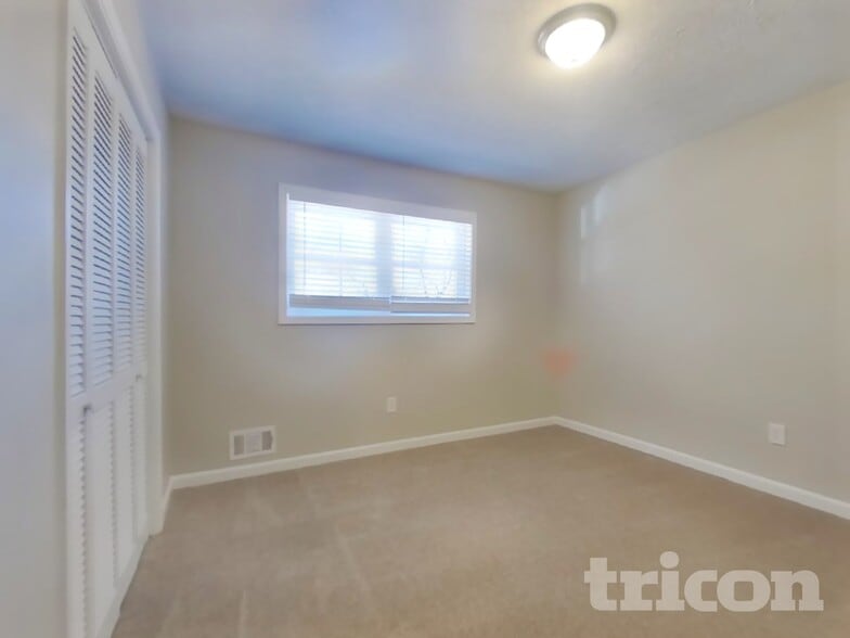 Building Photo - 2083 Skyhawk Ln