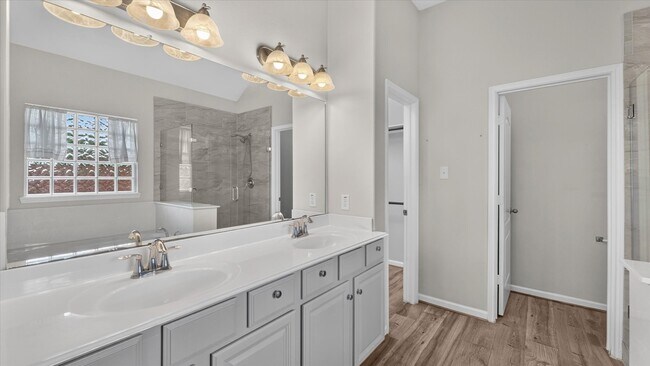 Building Photo - 22626 Fanwick Dr