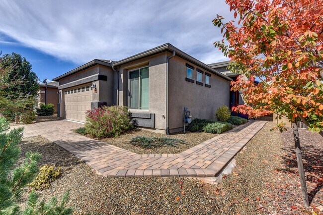 Building Photo - 8008 N Music Mountain Ln