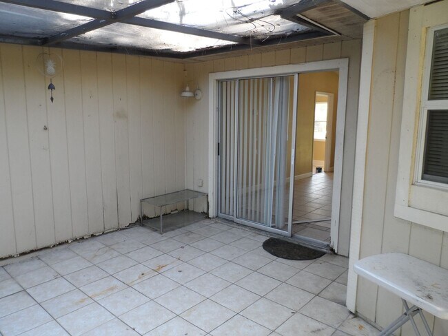 Building Photo - 2950 Norvell Ct