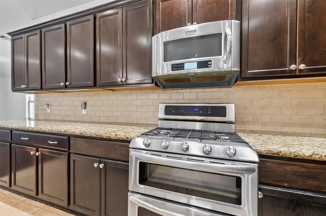Building Photo - 9322 Limestone Ranch Ln
