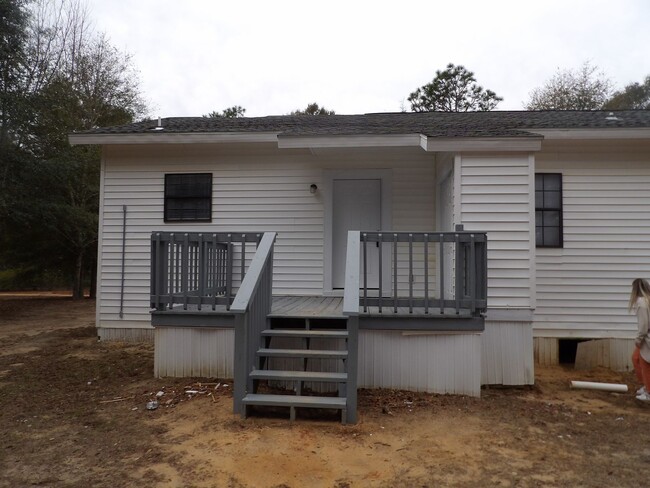 Primary Photo - Mike Street, Daleville, AL