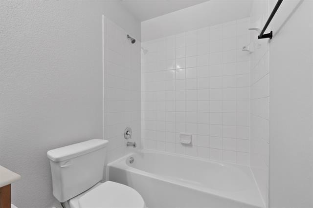 Building Photo - 2123 Meadow View Dr