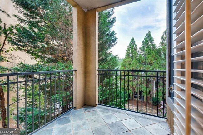 Building Photo - 3777 Peachtree Rd NE