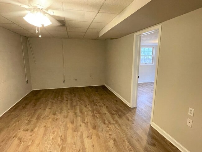 Building Photo - West Athens 4br House for Rent