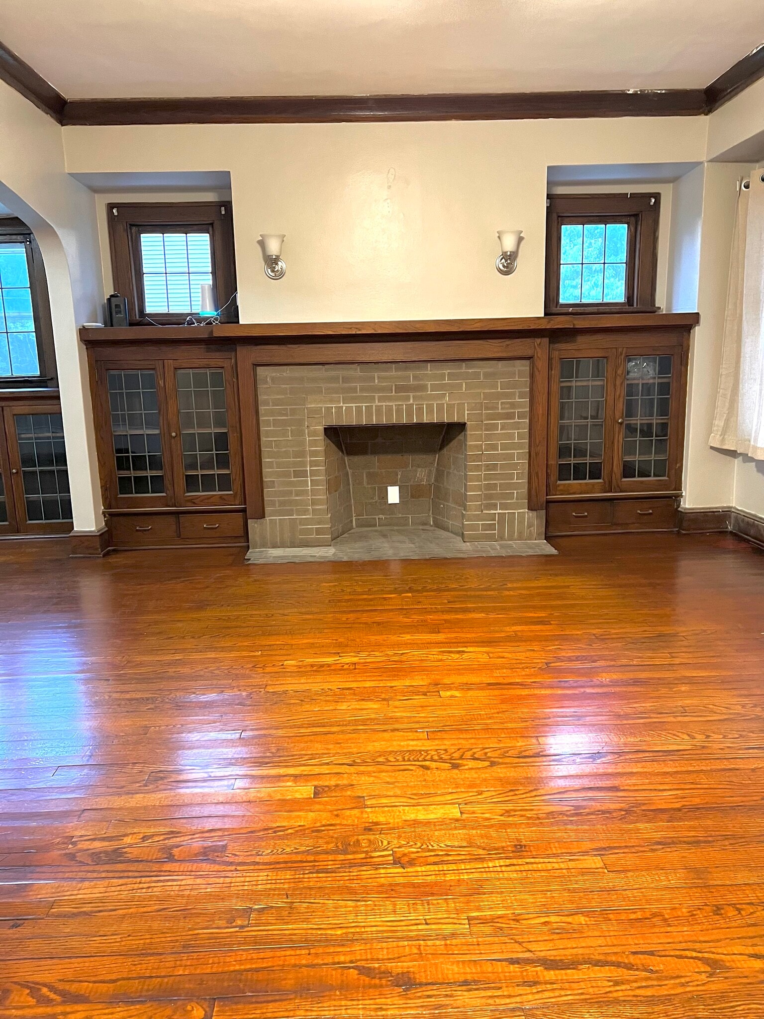 Building Photo - 1640 N 15th St
