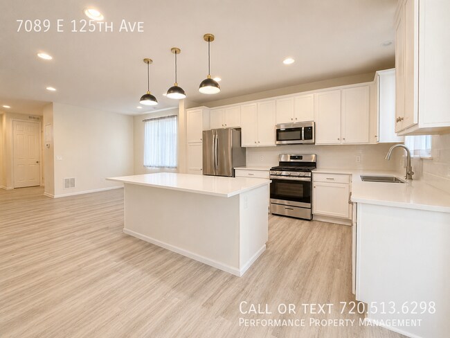 Building Photo - 7089 E 125th Ave