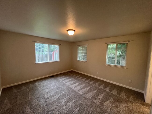Building Photo - Beautiful 2-Bedroom Home in Star, ID – Qui...