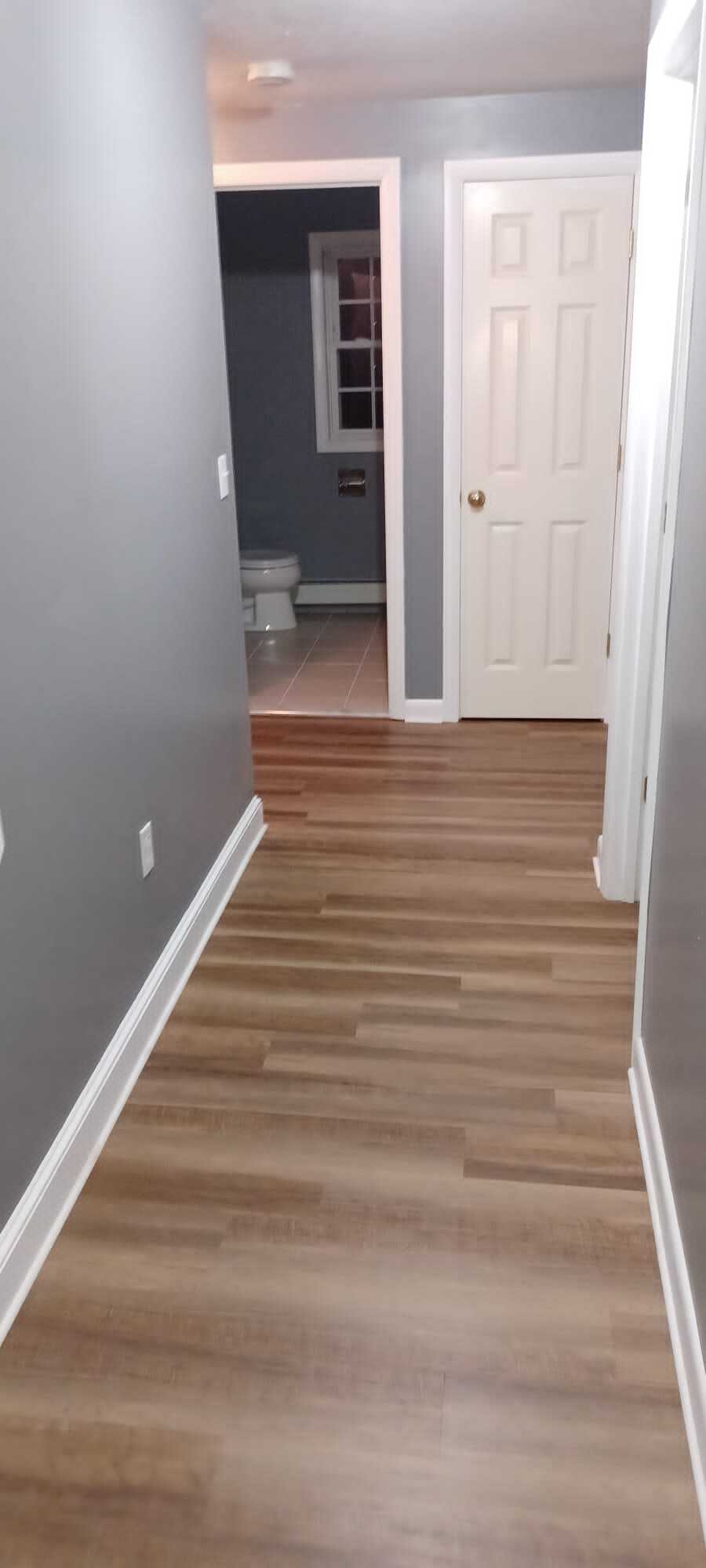 Mini hallway - 161 N Washington St