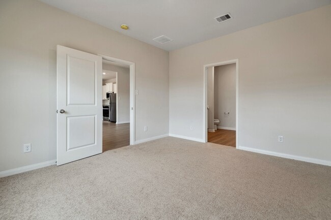 Building Photo - 364 Kingston Wy