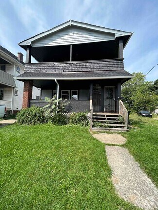 Building Photo - 3550 E 113th St