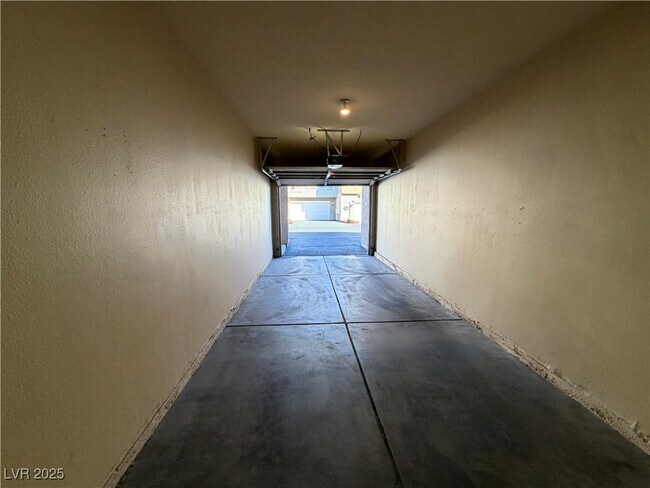 Building Photo - 9975 Peace Way