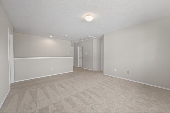 Building Photo - 20631 Tayman Oaks Dr