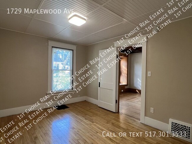 Building Photo - 1729 Maplewood Ave