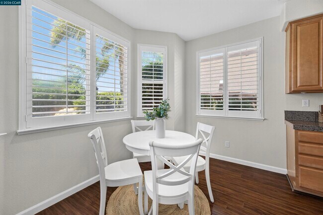Building Photo - 2651 Ranchwood Dr