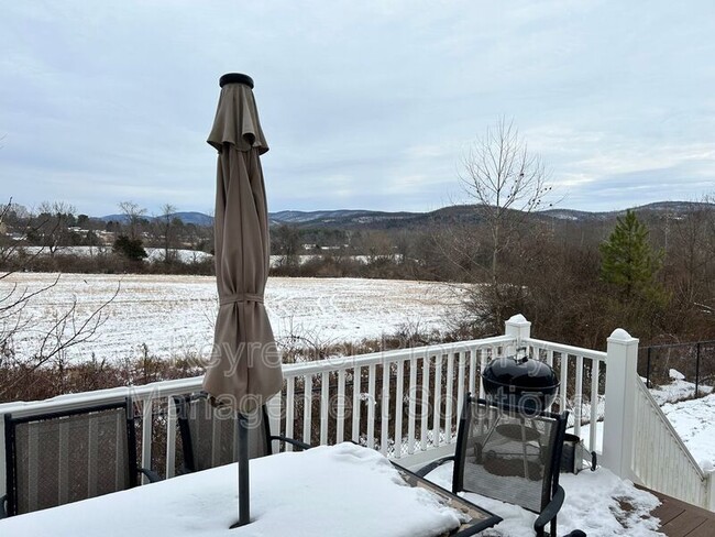 Building Photo - 301 Purdue St