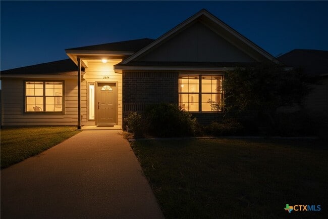 Building Photo - 2624 Saulsbury Dr