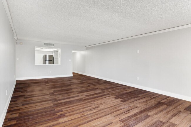 Building Photo - 17920 Gulf Blvd