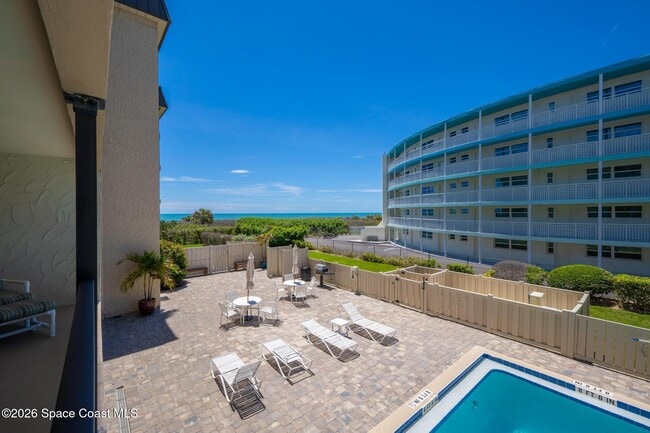 Building Photo - 4100 Ocean Beach Blvd