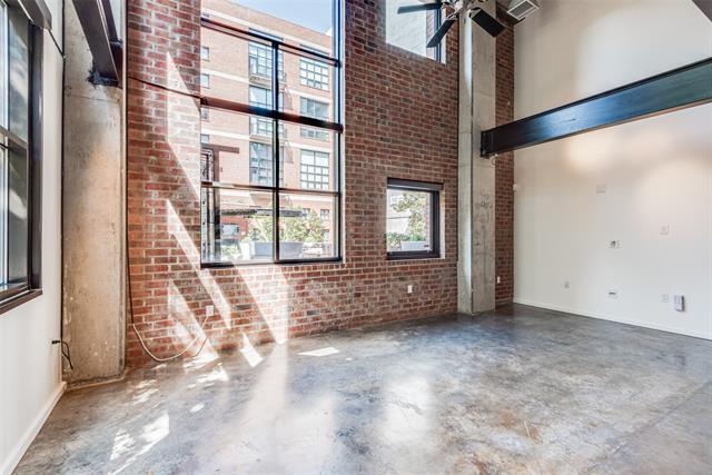 Building Photo - 3110 Thomas Ave