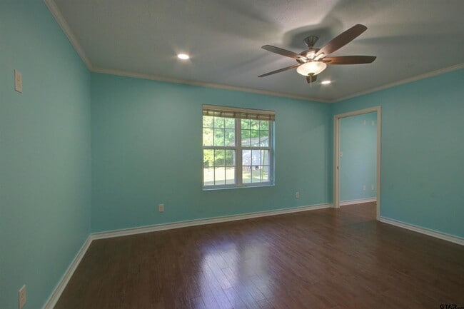 Building Photo - 720 Tennessee Acres Dr