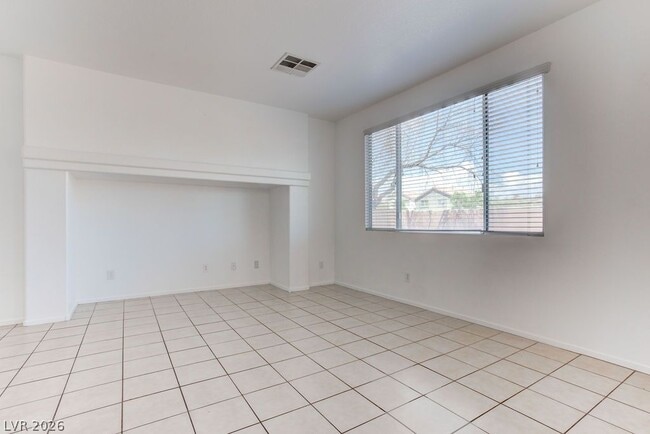 Building Photo - 9548 W Spring Blush Ave