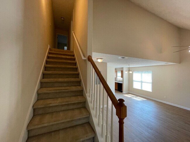 Building Photo - PRE-LEASING FOR AUGUST 2 2026 MOVE IN! 1/2 Off Deposit!