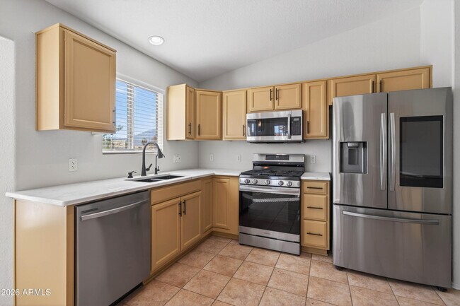 Building Photo - 3824 Plaza De La Yerba