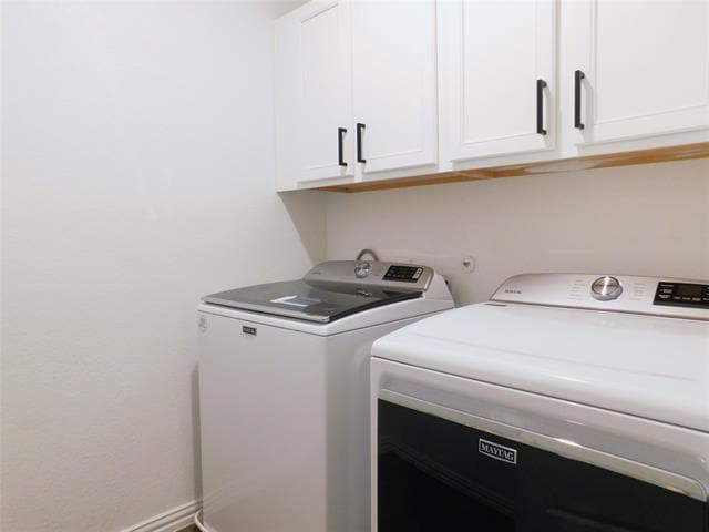 Building Photo - 2229 Davenport Dr