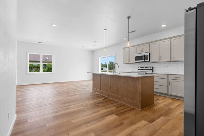 Building Photo - 2718 Saffron Pl