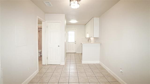 Building Photo - 5638 Marina Dr