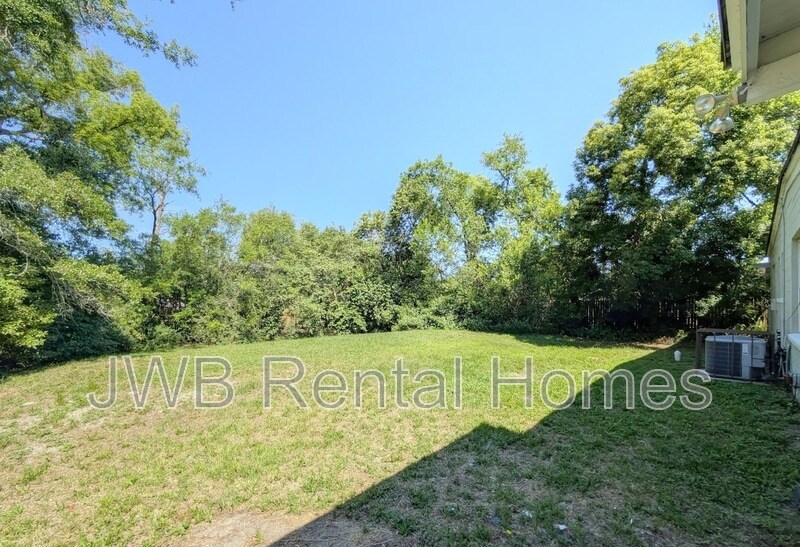 Building Photo - 2710 Rogero Rd