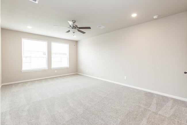 Building Photo - 30338 Tall Fescue Dr