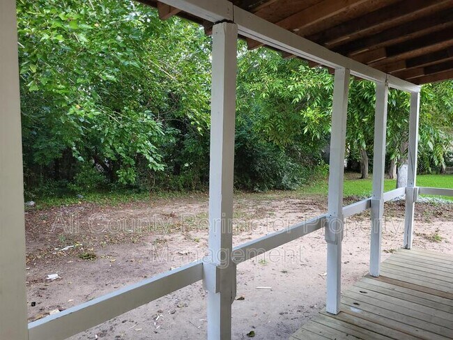 Building Photo - 2177 Adams Ave