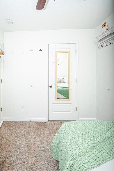 Building Photo - 228 Mar Hill St