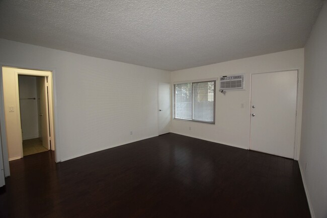 Building Photo - 4201 Arch Dr