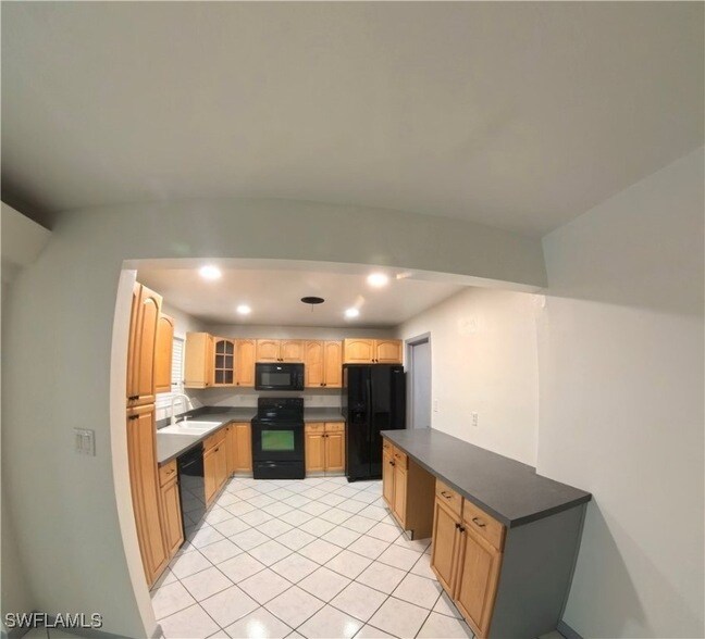 Building Photo - 1354 Stadler Dr