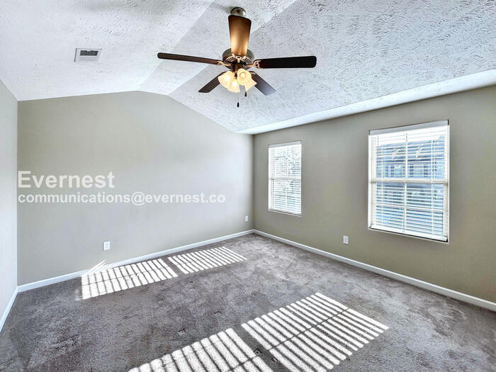 Building Photo - 5336 Dan Post Wy