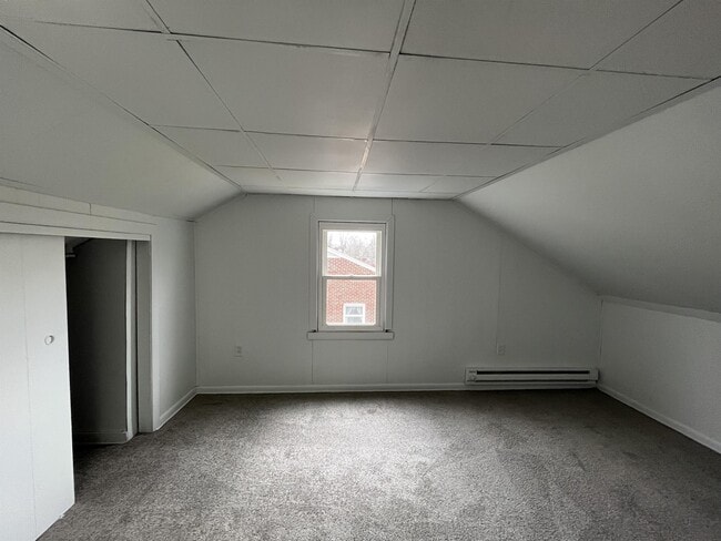 Building Photo - 2235 Middle St