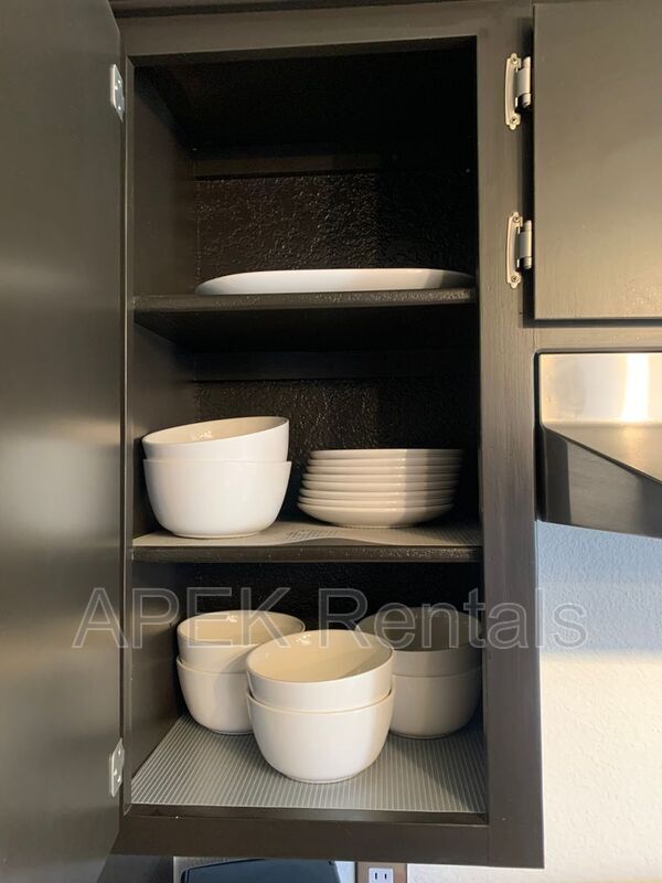 Building Photo - 61493 Desert Air Rd