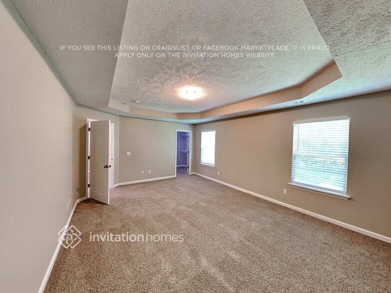 Building Photo - 6975 Calderwood Dr