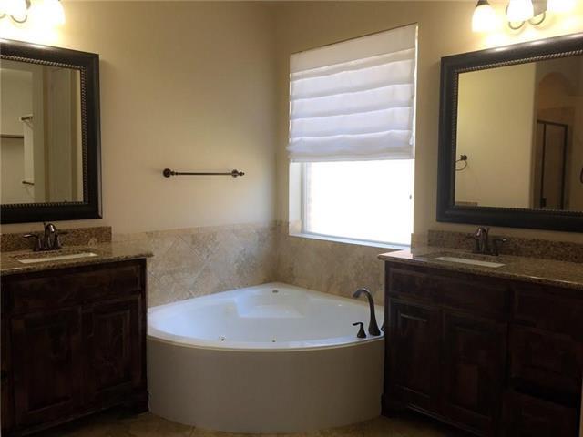 Building Photo - 2623 Kingsford Ln