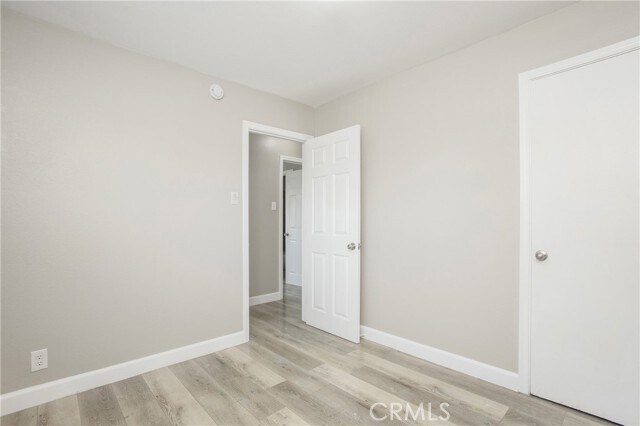 Building Photo - 634 Willow Dr