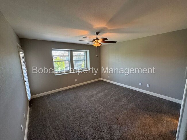 Building Photo - 1288 Handelin Rd